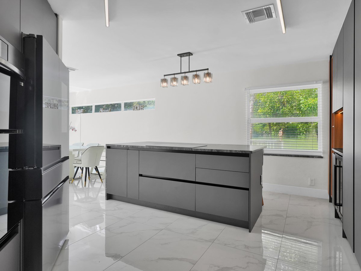A Boca Raton Kitchen Transformation, From Dated to Dream